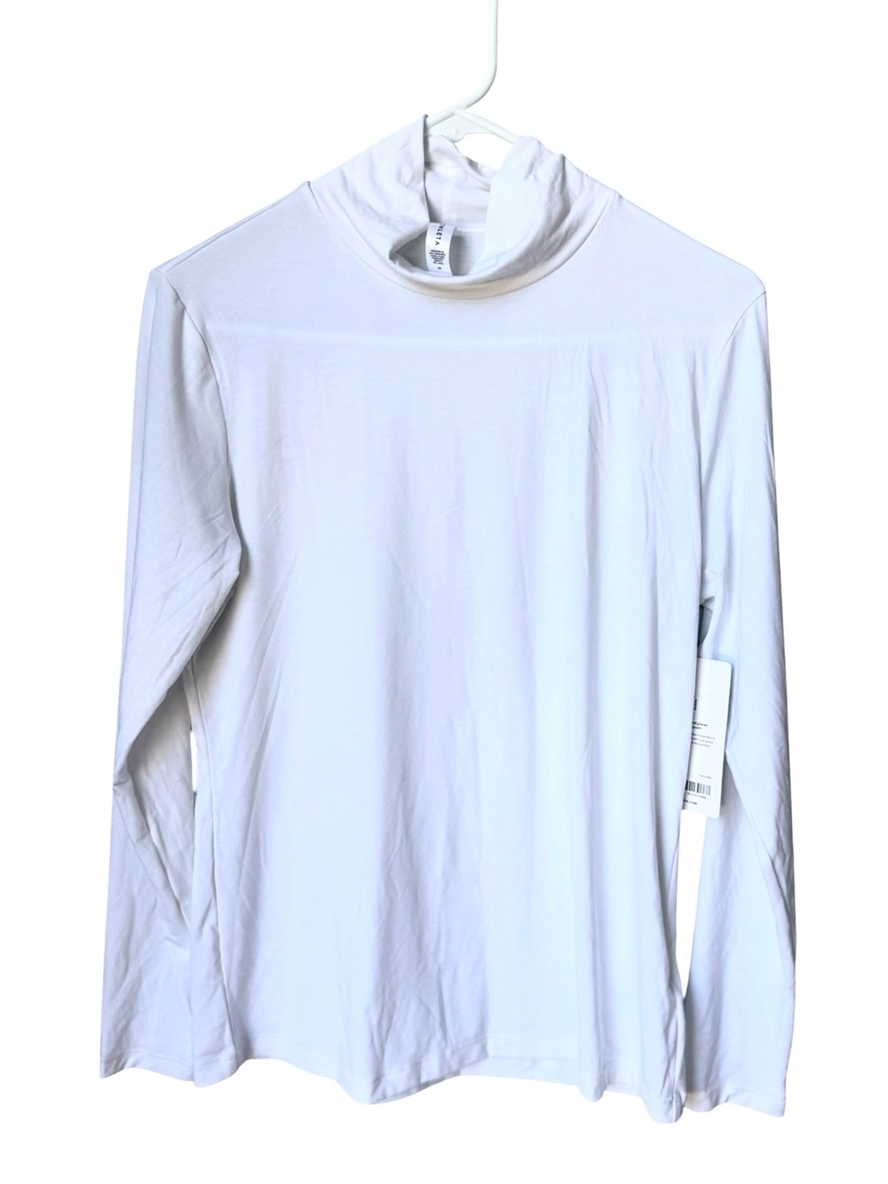 Athleta White Long Sleeve Turtle Neck Active Top Women’s M NWT MINT